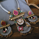 TRIBAL HASLI CHOKER WITH EARRINGS