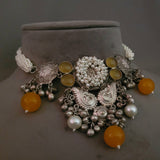 TRIBAL EXCLUSIVE SILVER PLATED CHOKER WITH EARRINGS