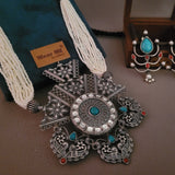 TRIBAL SILVER PLATED NECKPIECE WITH EARRINGS