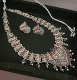 TRIBAL SILVER PLATED NECKLACE WITH EARRINGS