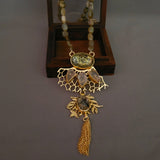 EXCLUSIVE SEMI PRECIOUS PENDANT WITH STRING