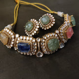 EXCLUSIVE NATURAL STONE KUNDAN CHOKER WITH EARRINGS