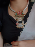 TRIBAL HASLI CHOKER WITH EARRINGS
