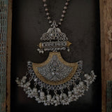 TRIBAL SILVER PLATED DUAL TONE NECKPIECE