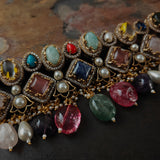 EXCLUSIVE NATURAL STONE CHOKER WITH EARRINGS