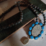 WEAR ME EXCLUSIVE STONE NECKLACE