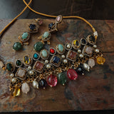 EXCLUSIVE NATURAL STONE CHOKER WITH EARRINGS