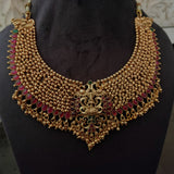 EXCLUSIVE TEMPLE CHOKER WITH EARRINGS