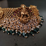 FINEST QUALITY TEMPLE CHOKER WITH EARRINGS