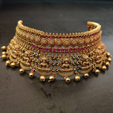 FINEST QUALITY TEMPLE CHOKER WITH EARRINGS