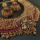 EXCLUSIVE TEMPLE CHOKER WITH EARRINGS