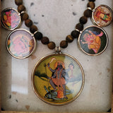 EXCLUSIVE TIGER EYE PICTURE NECKLACE