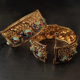 TEMPLE BANGLES (OPENABLE)