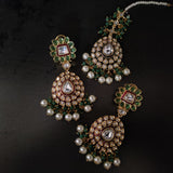 FINEST QUALITY POLKI KUNDAN CHOKER WITH EARRINGS AND MAANGTIKKA