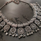TRIBAL REAL SILVER PLATED NECKLACE WITH EARRINGS IN ANTIQUE FINISH