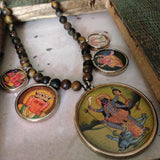 EXCLUSIVE TIGER EYE PICTURE NECKLACE