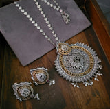 TRIBAL SILVER PLATED NECKLACE WITH EARRINGS