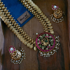 FINEST QUALITY TEMPLE NECKLACE WITH EARINGS