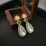 FINEST QUALITY KUNDAN EARRINGS