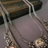 WEAR ME EXCLUSIVE STATEMENT TRIBAL SILVER PLATED ANTIQUE SILVER NECKLACE