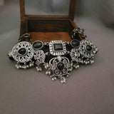TRIBAL SILVER PLATED ANTIQUE CHOKER WITH EARRINGS