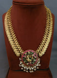 WEAR ME EXCLUSIVE DESIGNER TEMPLE NECKLACE WITH EARRINGS