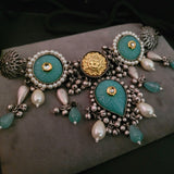 TRIBAL SILVER PLATED CHOKER WITH EARRINGS
