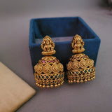 FINEST QUALITY TEMPLE CHOKER WITH EARRINGS