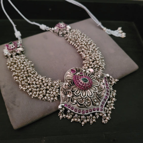 EXCLUSIVE TRIBAL SILVER PLATED DESIGNER NECKPIECE WITH EARRINGS