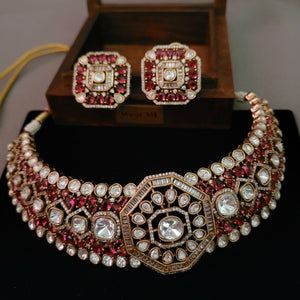 EXCLUSIVE FINEST QUALITY POLKI KUNDAN CHOKER WITH EARRINGS