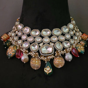 EXCLUSIVE FINEST QUALITY POLKI KUNDAN CHOKER WITH EARRINGS