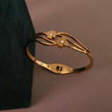 DESIGNER FINEST QUALITY STAINLESS STEEL GOLD PLATED OPENABLE BANGLE