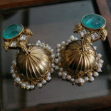 DESIGNER ANTIQUE GOLD PLATED DOUBLET STONE NECKPIECE WITH EARRINGS