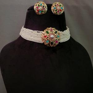 FINEST QUALITY JADAU CHOKER WITH EARRINGS