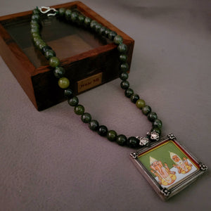 HANDPAINTED NECKLACE WITH REAL SEMI PRECIOUS STONE STRING