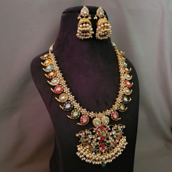 EXCLUSIVE REAL GOLD PLATED NECKPIECE WITH EARRINGS