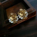 GOLD FLOWER EARRINGS