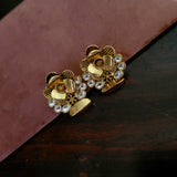 GOLD FLOWER EARRINGS