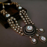 DESIGNER UNCUT POLKI KUNDAN NECKPIECE WITH EARRINGS