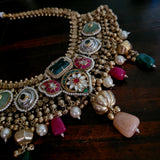 EXCLUSIVE DESIGNER FUSION NECKPIECE