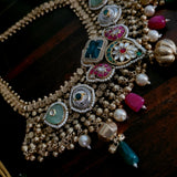 EXCLUSIVE DESIGNER FUSION NECKPIECE