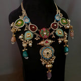 WEAR ME EXCLUSIVE DESIGNER NECKPIECE