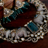 VICTORIAN STATEMENT CHOKER WITH EARRINGS