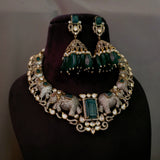 VICTORIAN STATEMENT CHOKER WITH EARRINGS