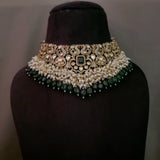 VICTORIAN STATEMENT CHOKER WITH EARRINGS