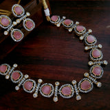 VICTORIAN CHOKER WITH EARRINGS