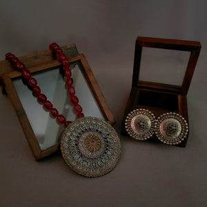 TRIBAL SILVER PLATED NECKPIECE WITH EARRINGS