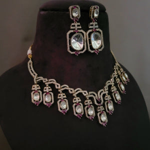 DESIGNER VICTORIAN CHOKER WITH EARRINGS