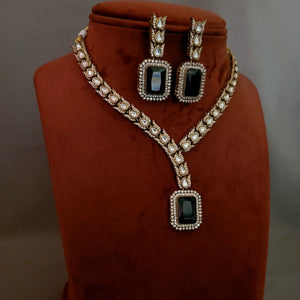 DESIGNER VICTORIAN NECKLACE WITH EARRINGS