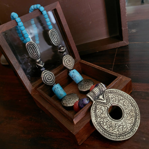 TRIBAL NECKLACE